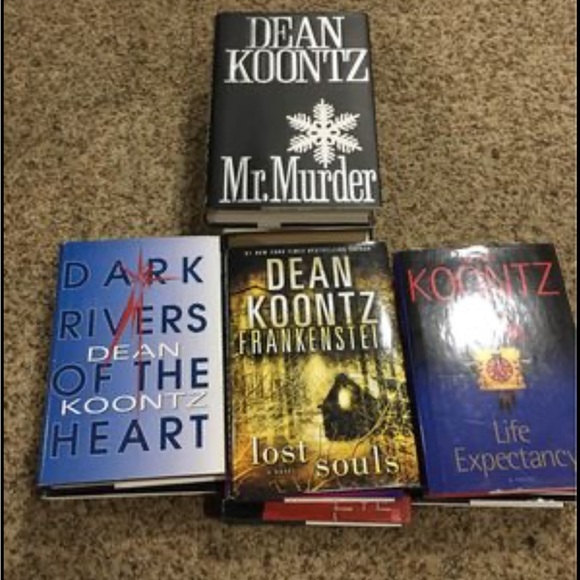 4/15$ DEAN KOONTZ BOOKS - Picture 7 of 9